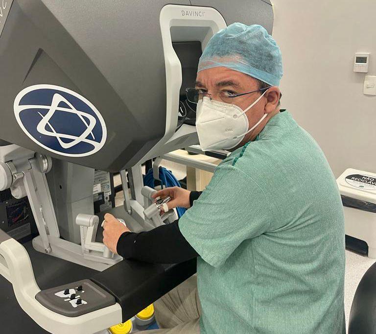 Cirurgia robótica será aliada em tratamentos urológicos no Amazonas