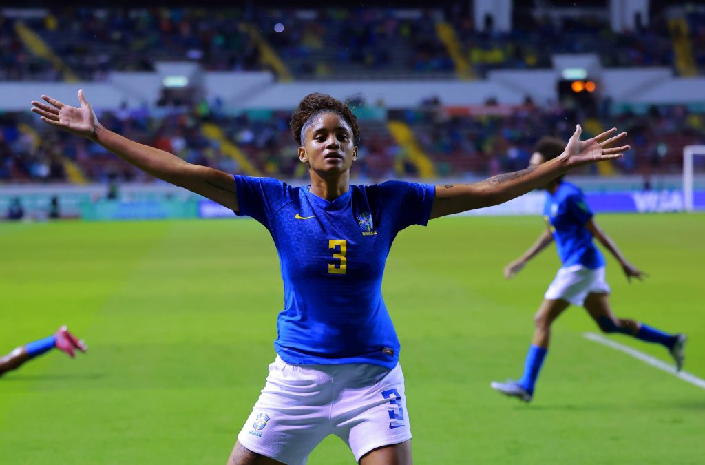 Brasil goleia a Holanda e fica com o 3º lugar