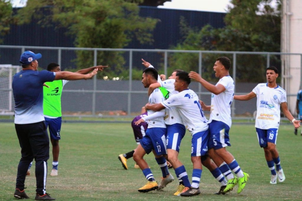 Sub-19: São Raimundo vence o Paramazonas e classifica à semifinal do Amazonense