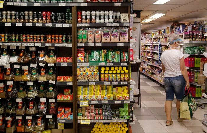 Os sem poder de compra são maioria