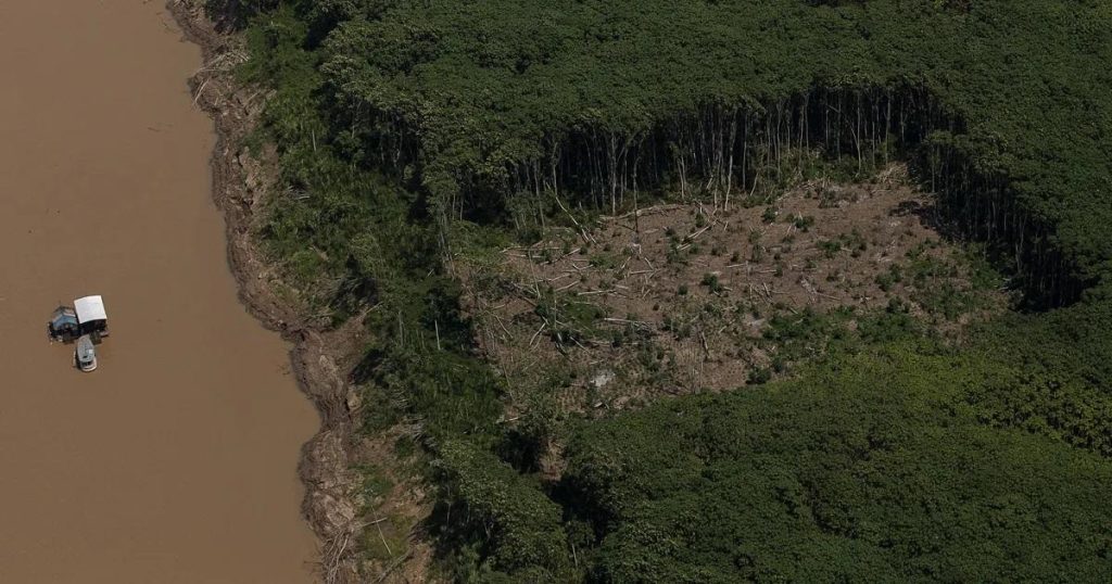 Seca em trecho da Amazônia pode impactar áreas vizinhas e comprometer os rios voadores