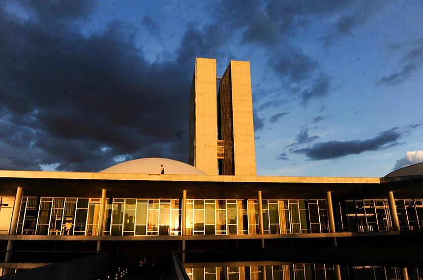 Cinco disputas estaduais podem afetar composição do Senado