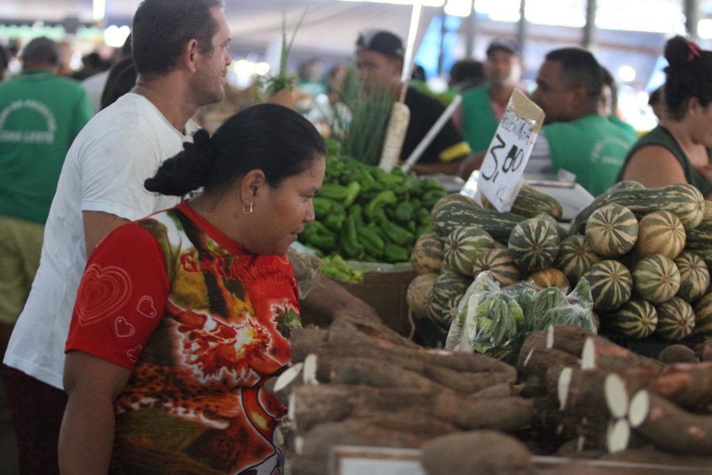 Inflação de alimentos pesa no bolso do eleitorado