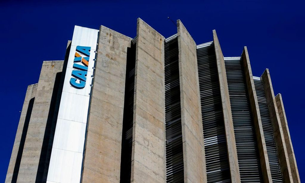 Caixa suspende operações consignadas no Auxílio Brasil