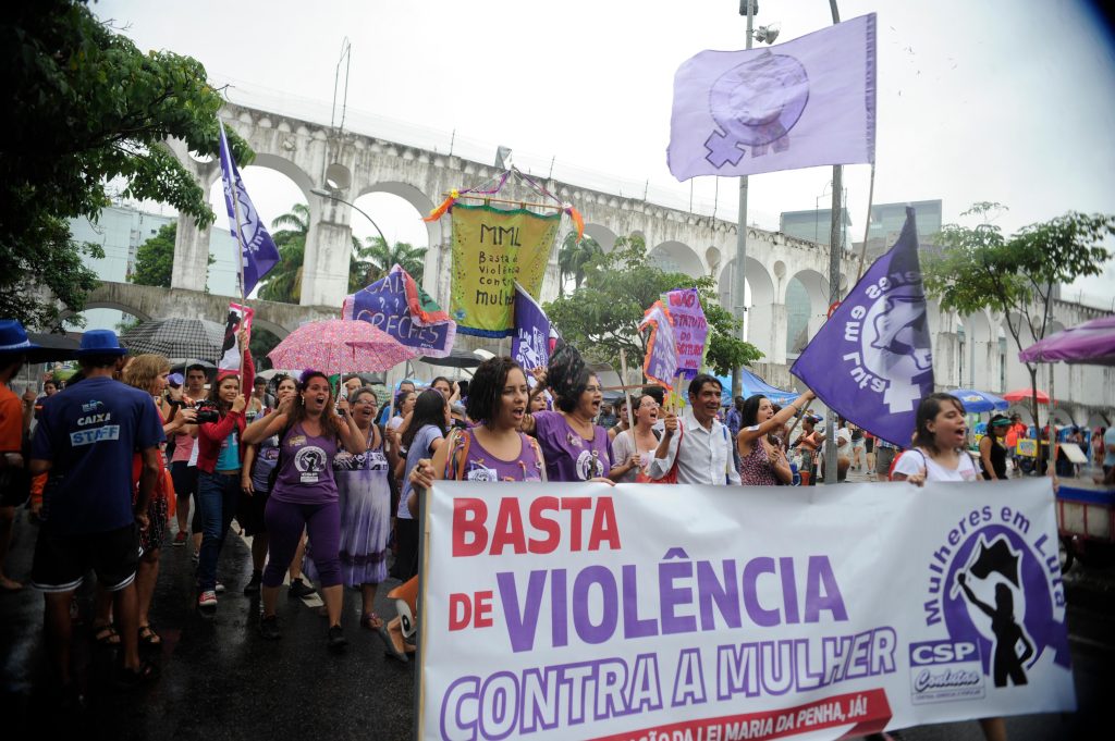 Lei precisa sair do papel