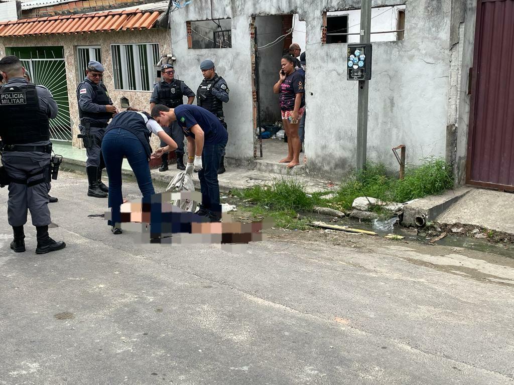 Homem morre com golpe de tesoura no peito na Cidade Nova