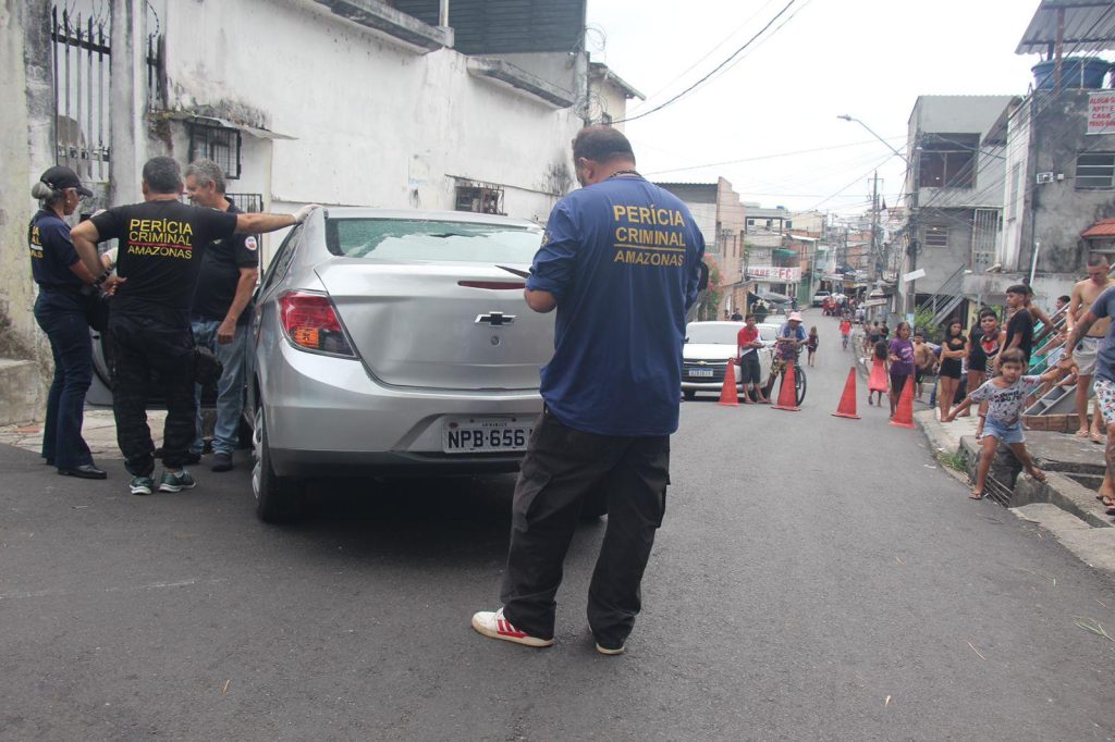Homem é morto a tiros em rua do bairro Crespo