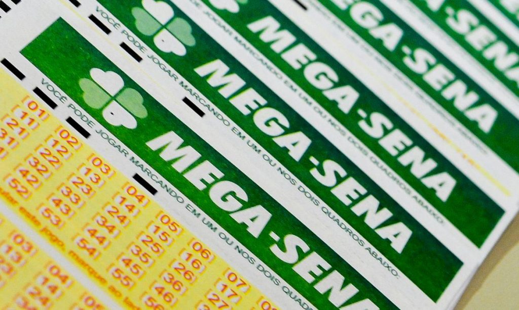 Ninguém acerta a Mega-Sena e prêmio acumula em R$ 100 milhões
