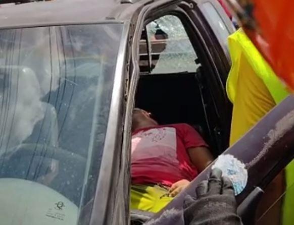 Peixeiro é baleado em frente à Feira do Produtor, no bairro Cidade de Deus
