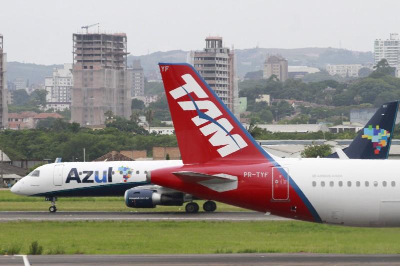 Azul e Latam ganham prêmio internacional por pontualidade