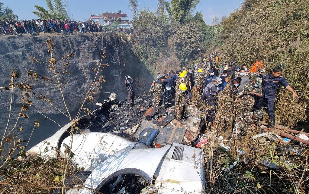 Pelo menos 67 mortos em queda de avião no Nepal