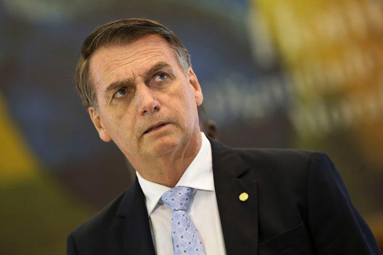 TSE dá 5 dias para Bolsonaro se manifestar sobre postagem
