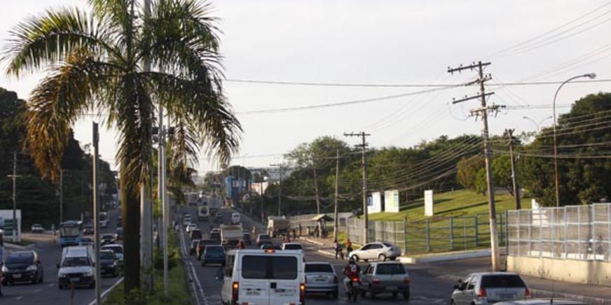 Prefeito volta a defender ‘corujinhas’ para redução de acidente de trânsito