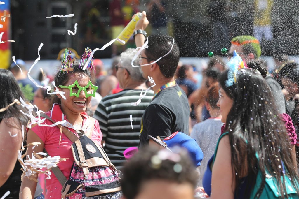 Carnaval 2023: veja como se divertir sem deixar a segurança de lado