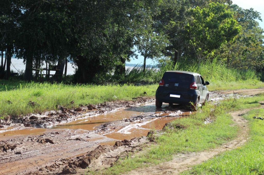Precariedade do ramal do Jandira, na AM-070, prejudica a comunidade