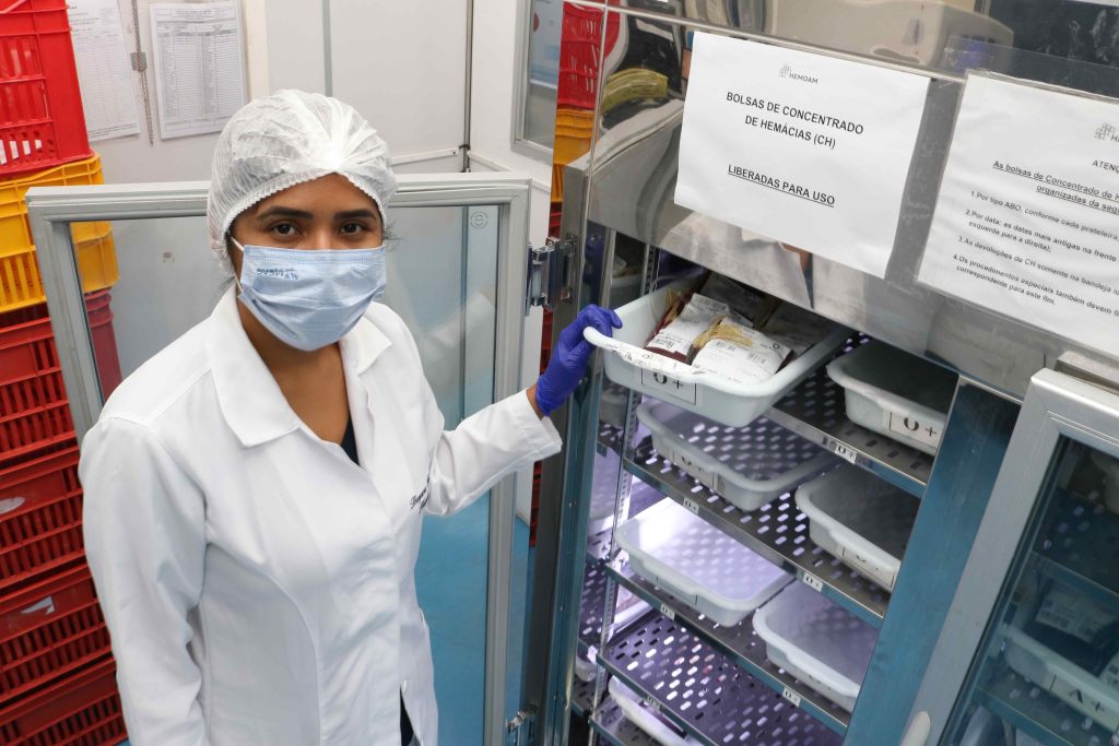 Estoque de sangues O+ e O- está crítico e Hemoam convoca doadores