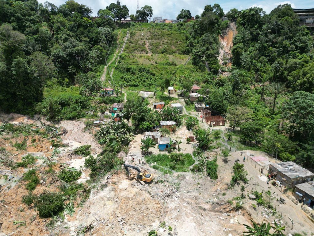 ‘Imperioso é retirar as pessoas dessas áreas de risco’, diz doutor em Geografia Humana
