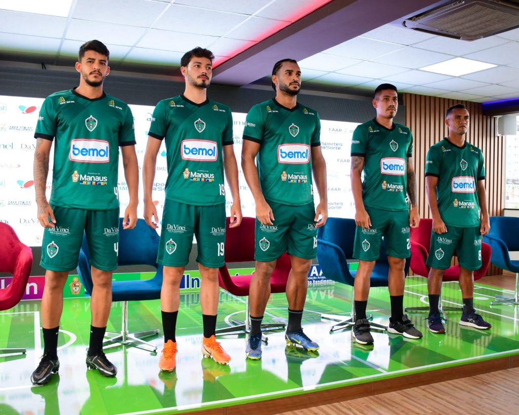 Manaus apresenta reforços visando a Série C