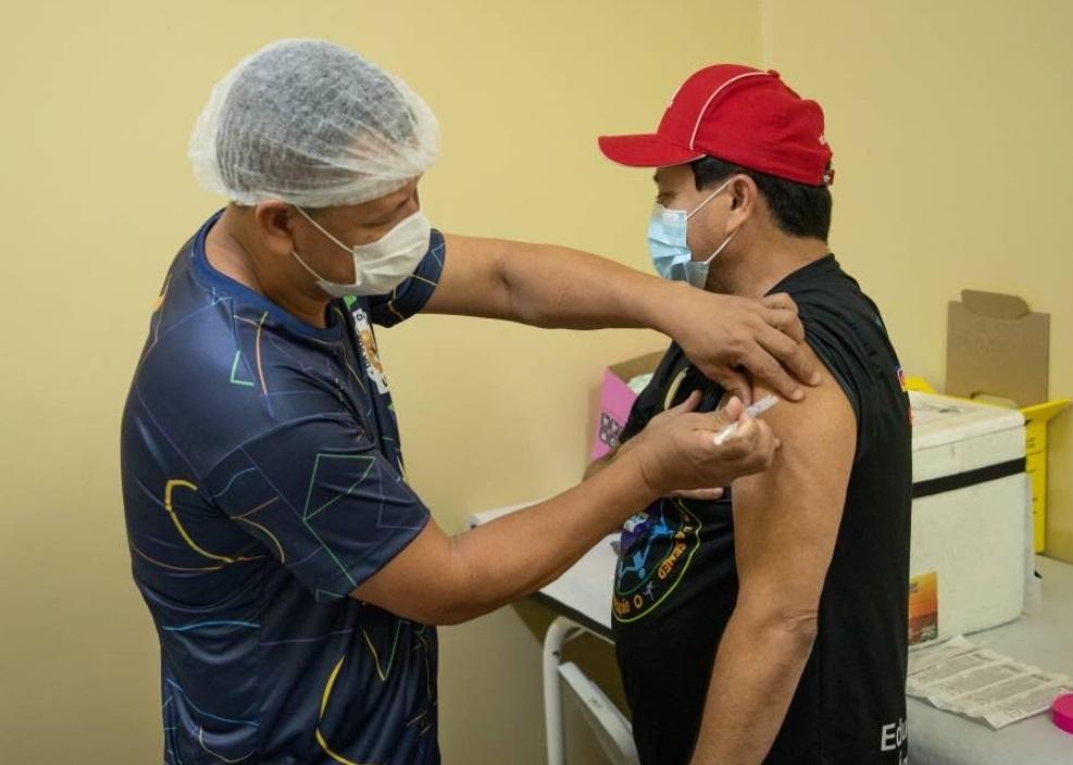 Prefeitura divulga novo intervalo para o recebimento da segunda dose da Pfizer