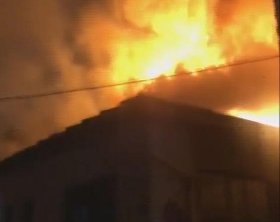 Incêndio atinge pavilhão onde funcionam laboratórios da Fiocruz