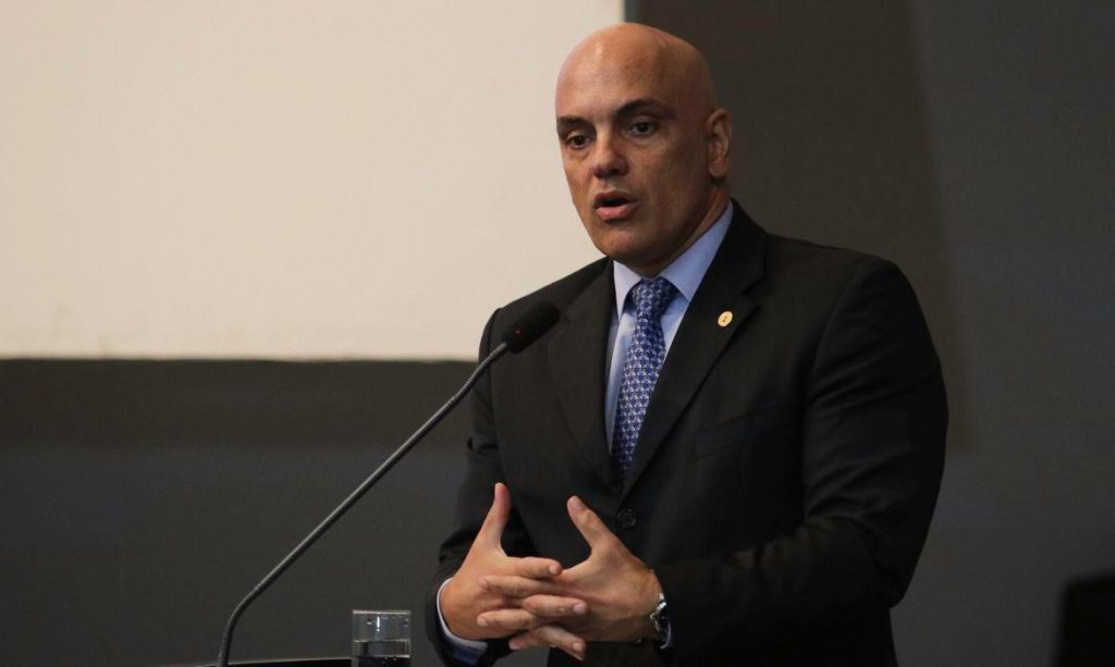 Moraes abre inquérito contra dirigentes do Google e do Telegram