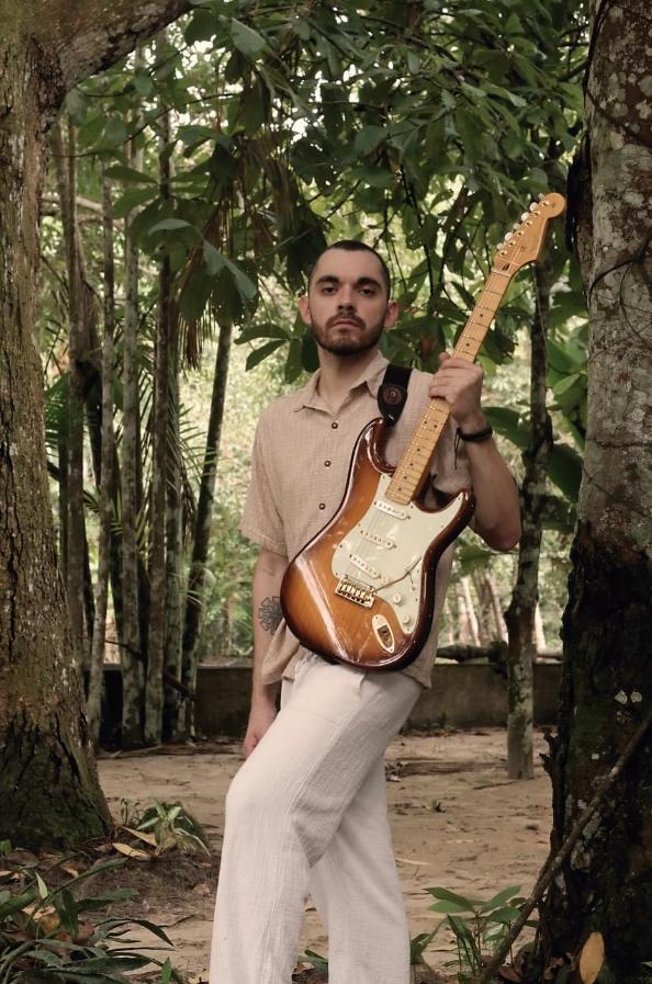 Mateus Ribeiro apresenta o show ‘O Rugido’ no Teatro Amazonas