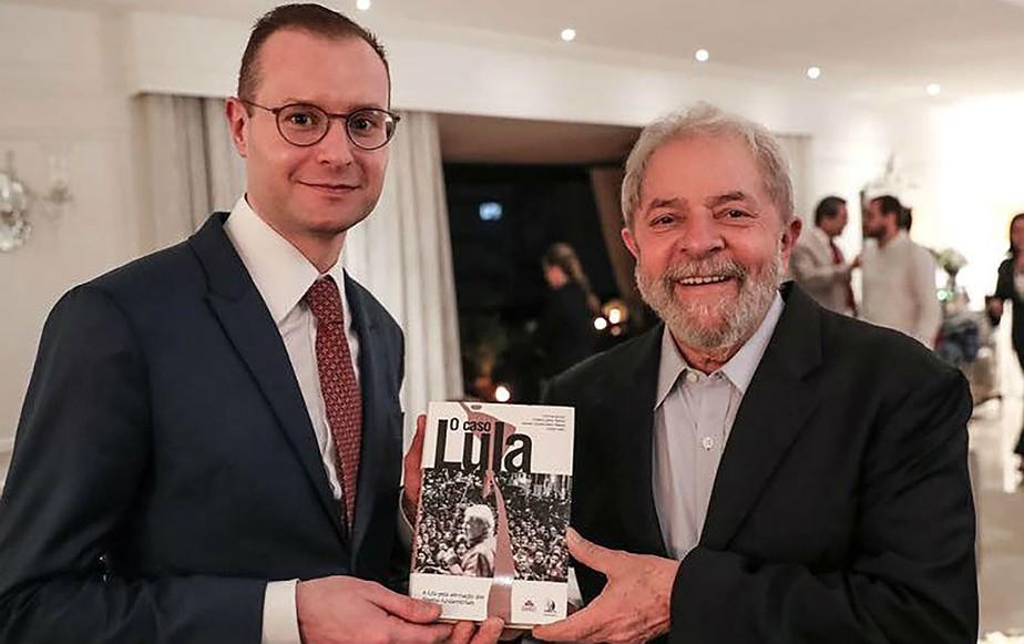 Lula indica Cristiano Zanin para ser o novo ministro do Supremo Tribunal Federal