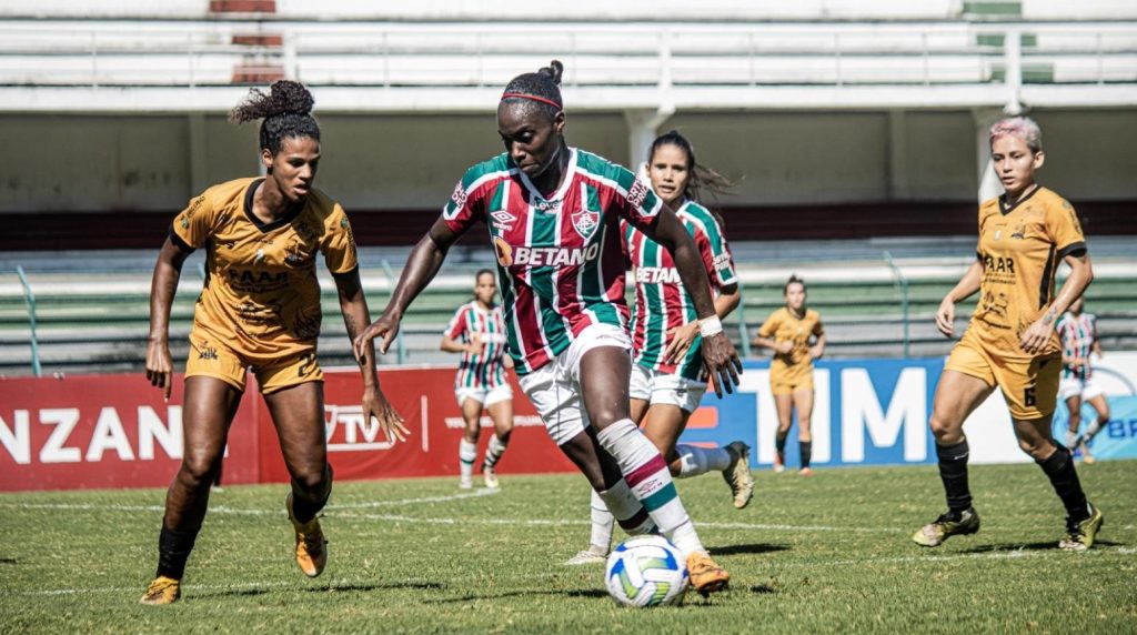 JC joga com Fluminense e 3B encara o Botafogo neste domingo (11)