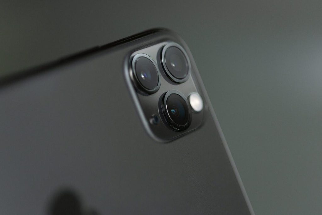 iPhone 13 Pro Max: o futuro da tecnologia em suas mãos!