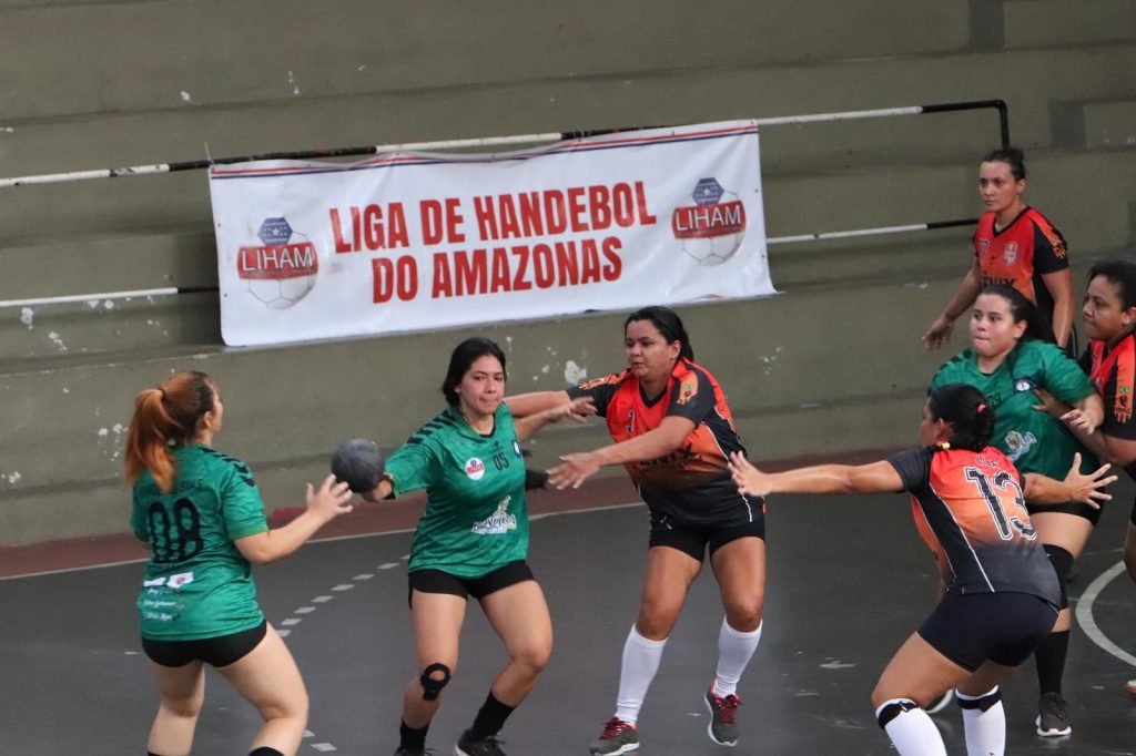 Fênix garante última vaga nas semifinais da Taça Laércio Miranda de Handebol Adulto Feminino