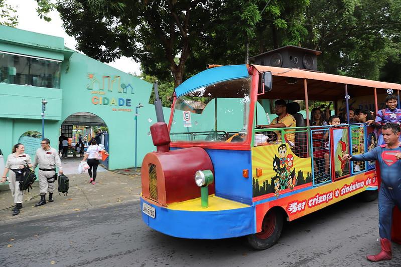 Parque Cidade da Criança recebe programação com brincadeiras e atendimento à população