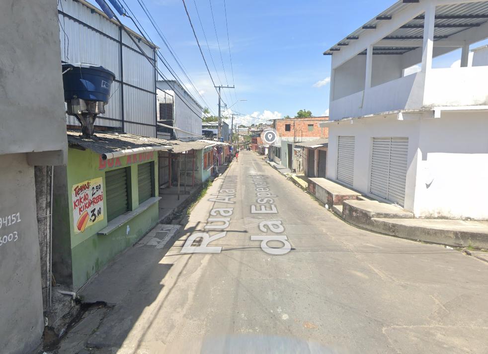 Homem é assassinado com mais de cinco tiros no Novo Aleixo