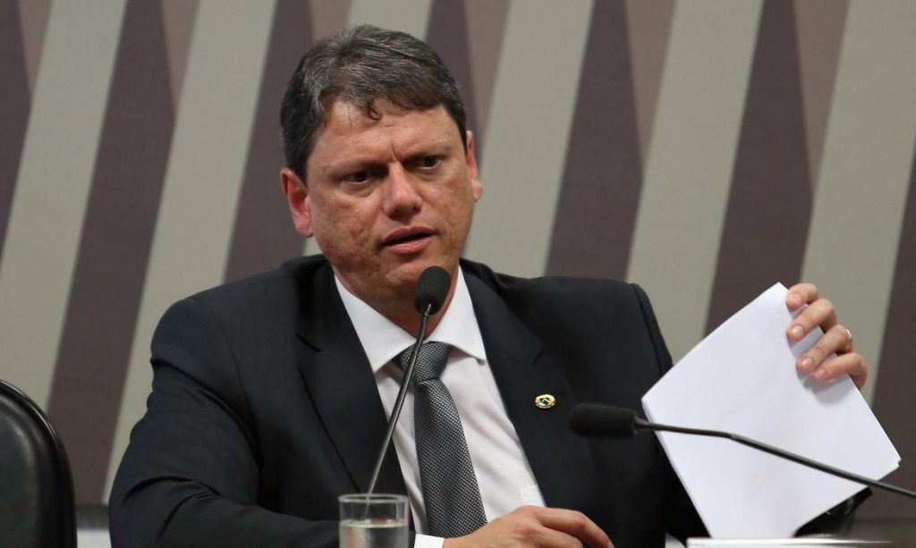 ALE: Tarcísio receberá comenda