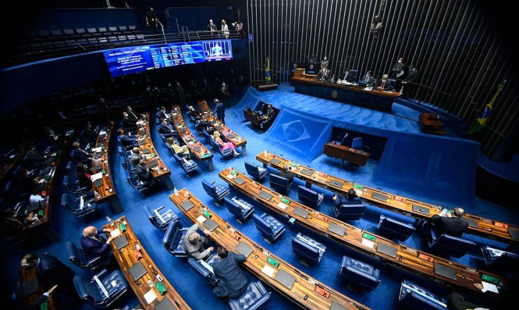 Senado discutirá pornografia
