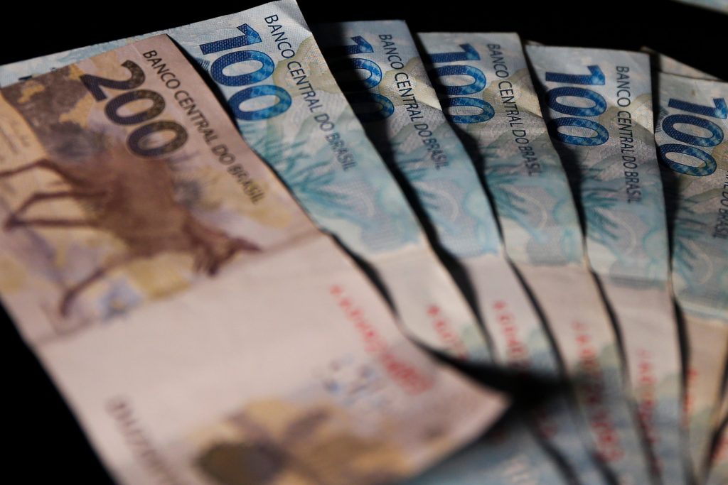 Busca por empréstimos cai no primeiro semestre de 2023