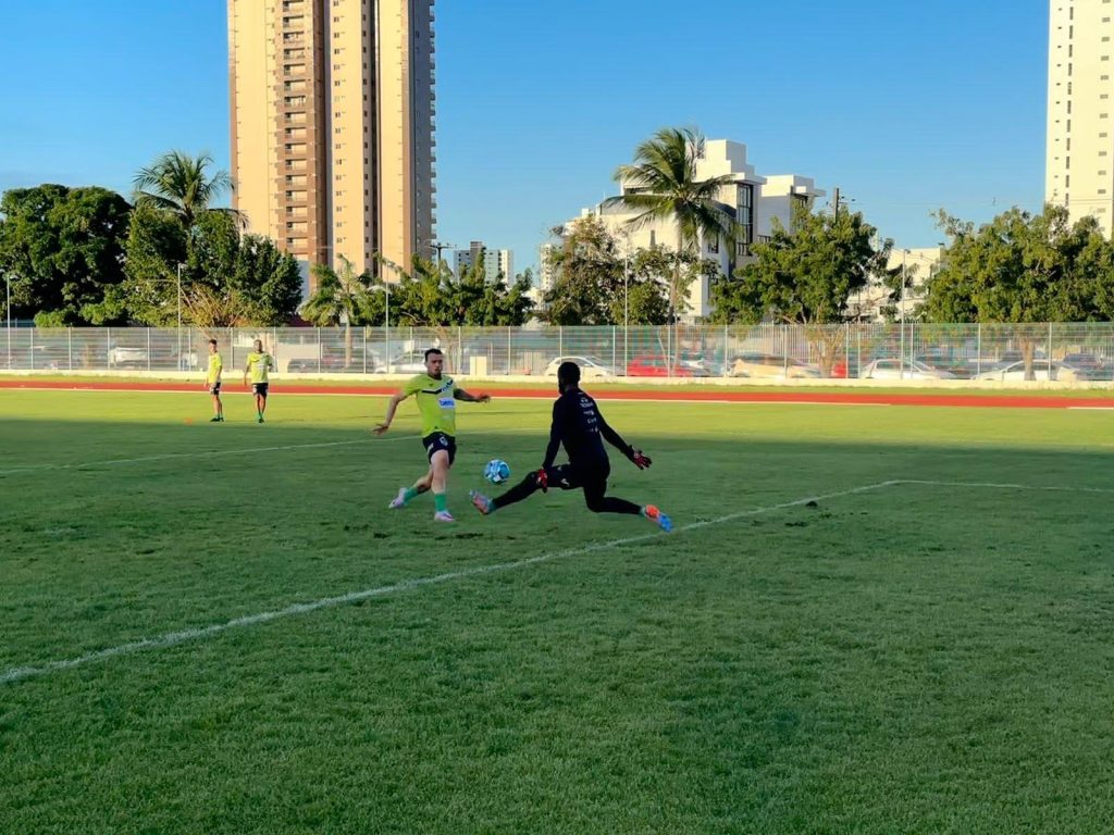 Manaus finaliza preparação para enfrentar Botafogo-PB