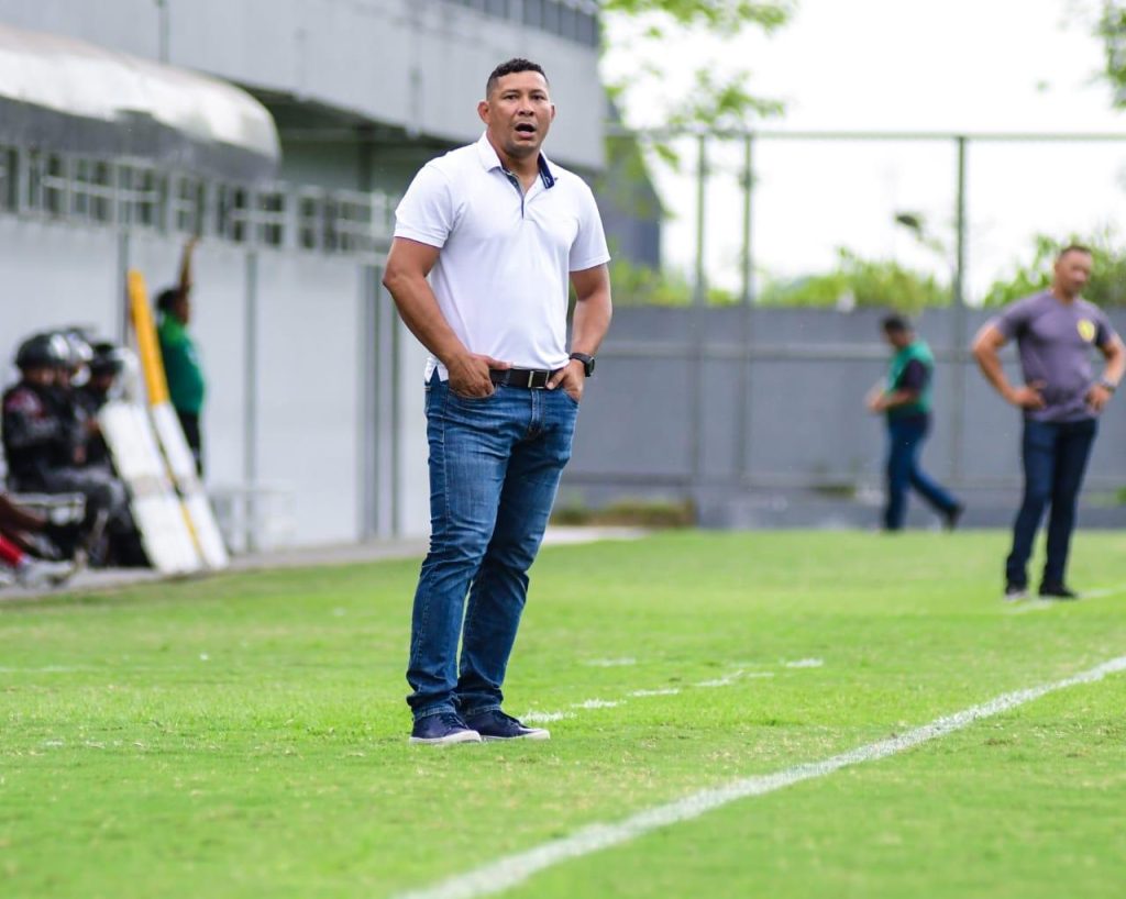 “Felicidade”, comemora Marinho com classificação do Unidos do Alvorada