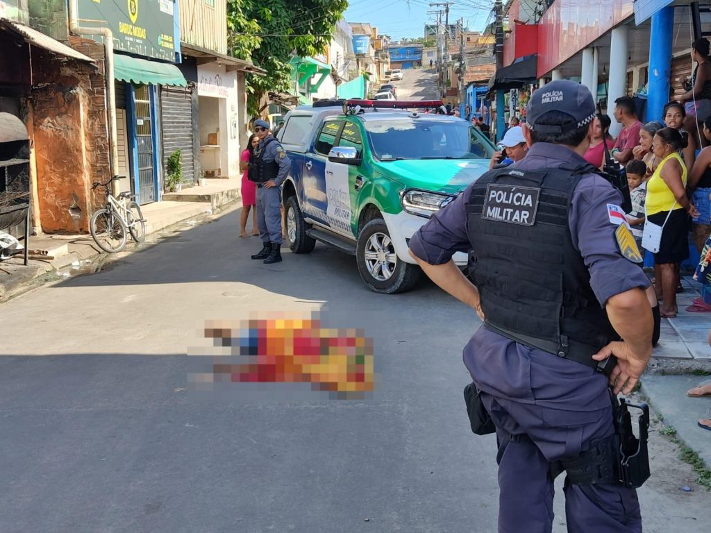 Barbeiro é executado a tiros em alameda do bairro Novo Aleixo