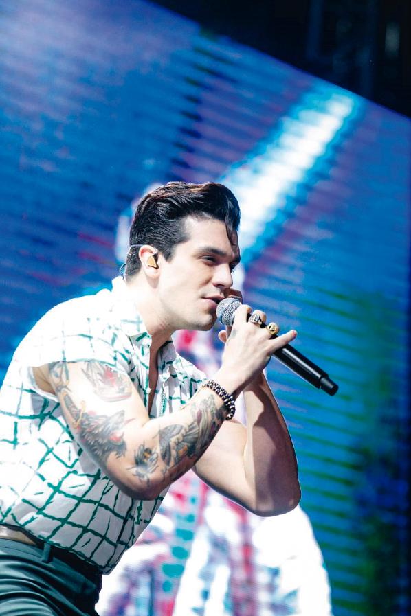 Luan Santana volta a Manaus com novo show