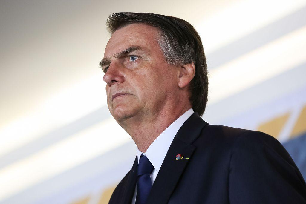 TSE retoma julgamento de Bolsonaro por abuso de poder nas eleições