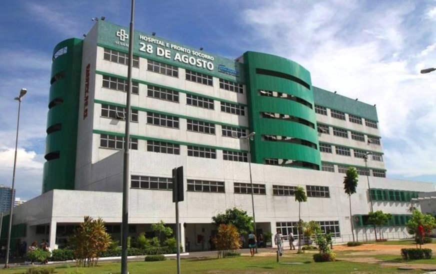 Mulher é atingida com tiros na perna, barriga e cabeça durante emboscada em Manaus