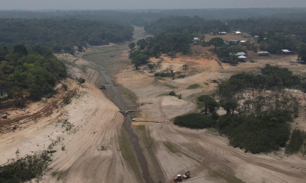 ONU afirma que fenômeno meteorológico El Niño persistirá até abril de 2024