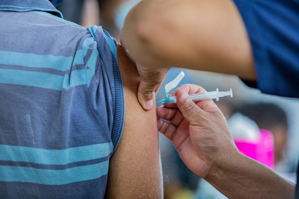 Vacinação contra a influenza é prorrogada em Manaus