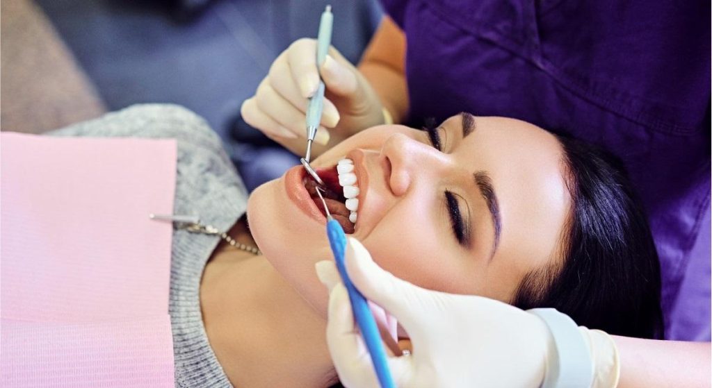Quais são as brocas mais usadas em Dentística?