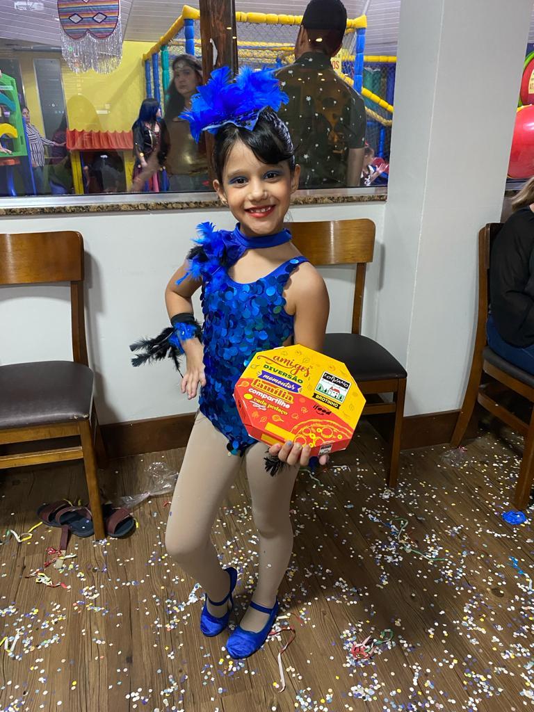 ‘Tomatinho na folia’: diversão carnavalesca para a criançada