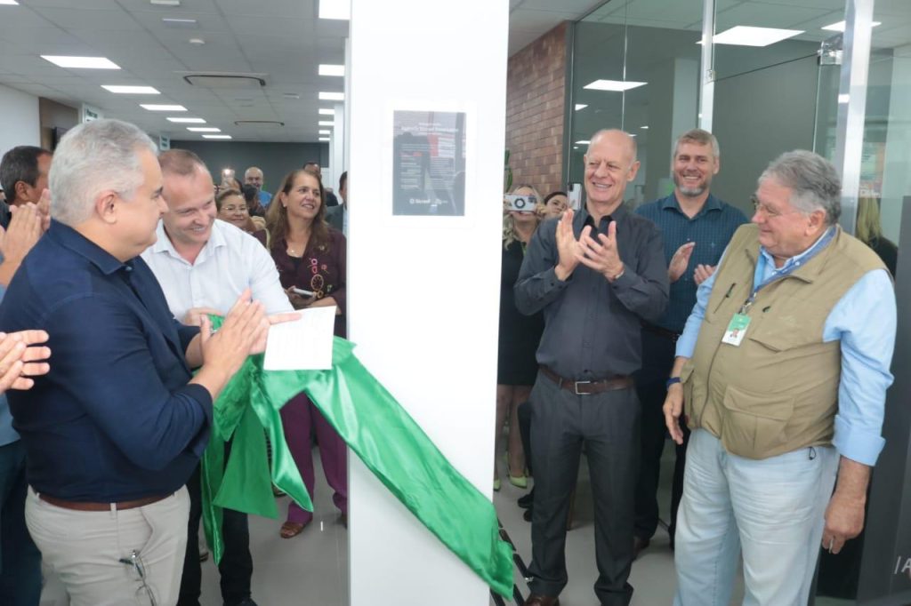 Nova unidade Sicredi é inaugurada na zona Leste de Manaus