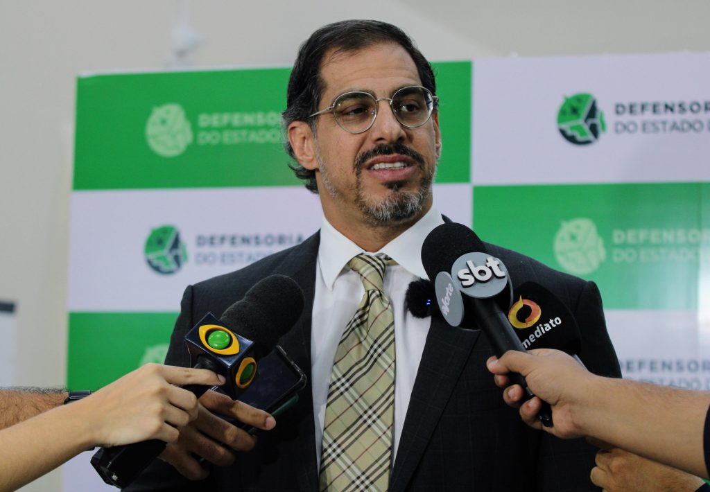 DPE-AM criará Grupo de Trabalho para acompanhar situação de retirada de flutuantes do Tarumã
