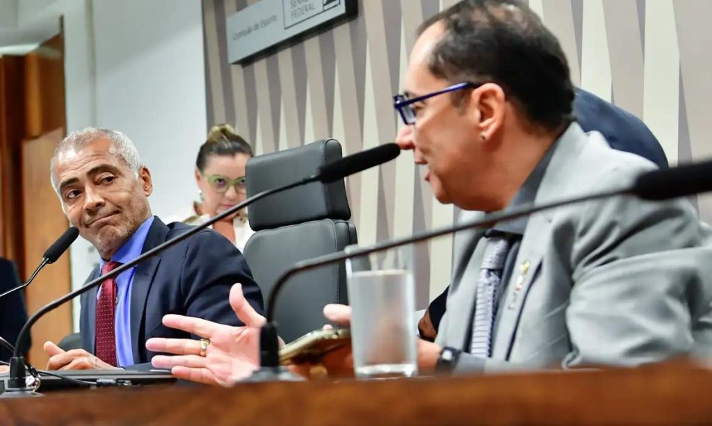 Senado instala CPI das Apostas Esportivas com Romário relator