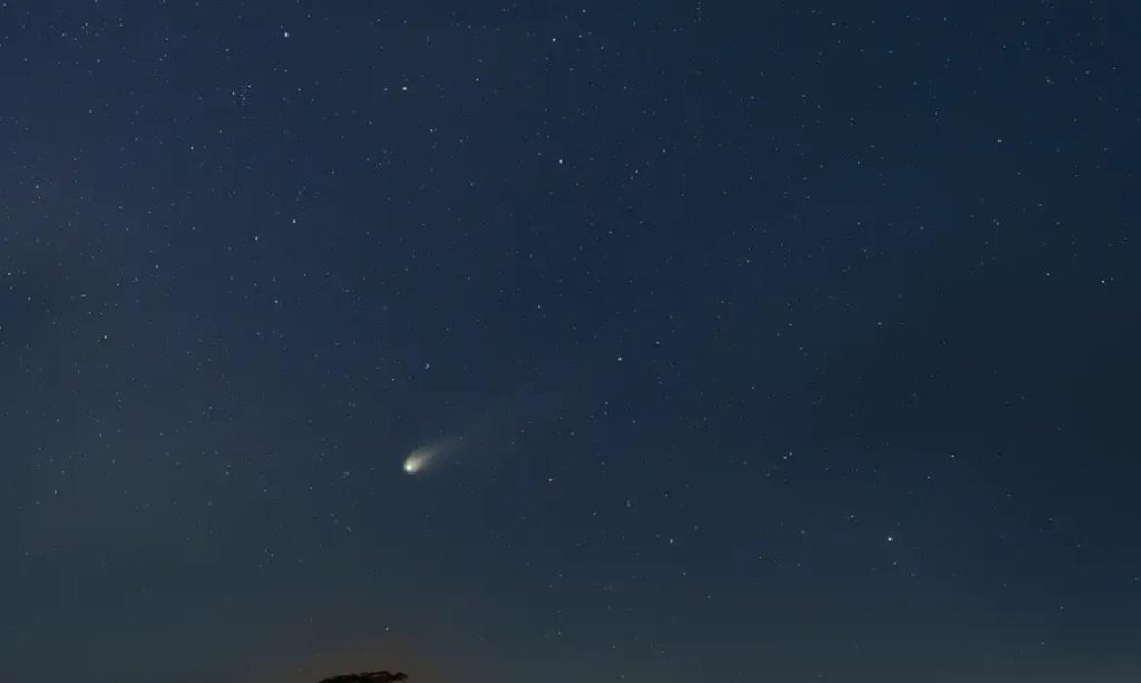 ‘Cometa do Diabo’ poderá ser visto no Brasil neste domingo (21)