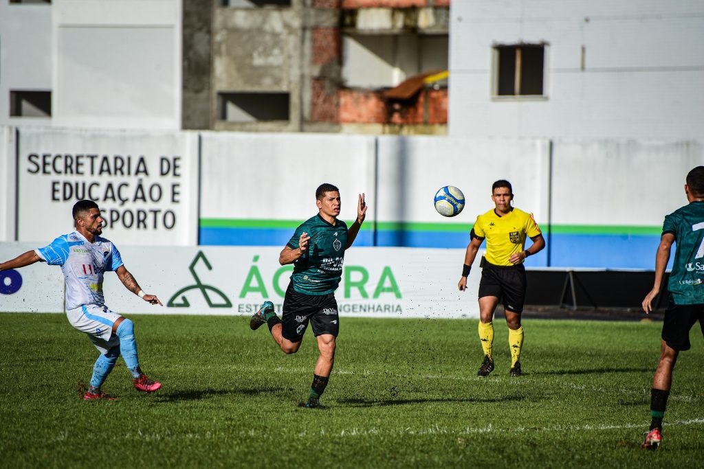 Manaus vence o Mundão e se aproxima do G4